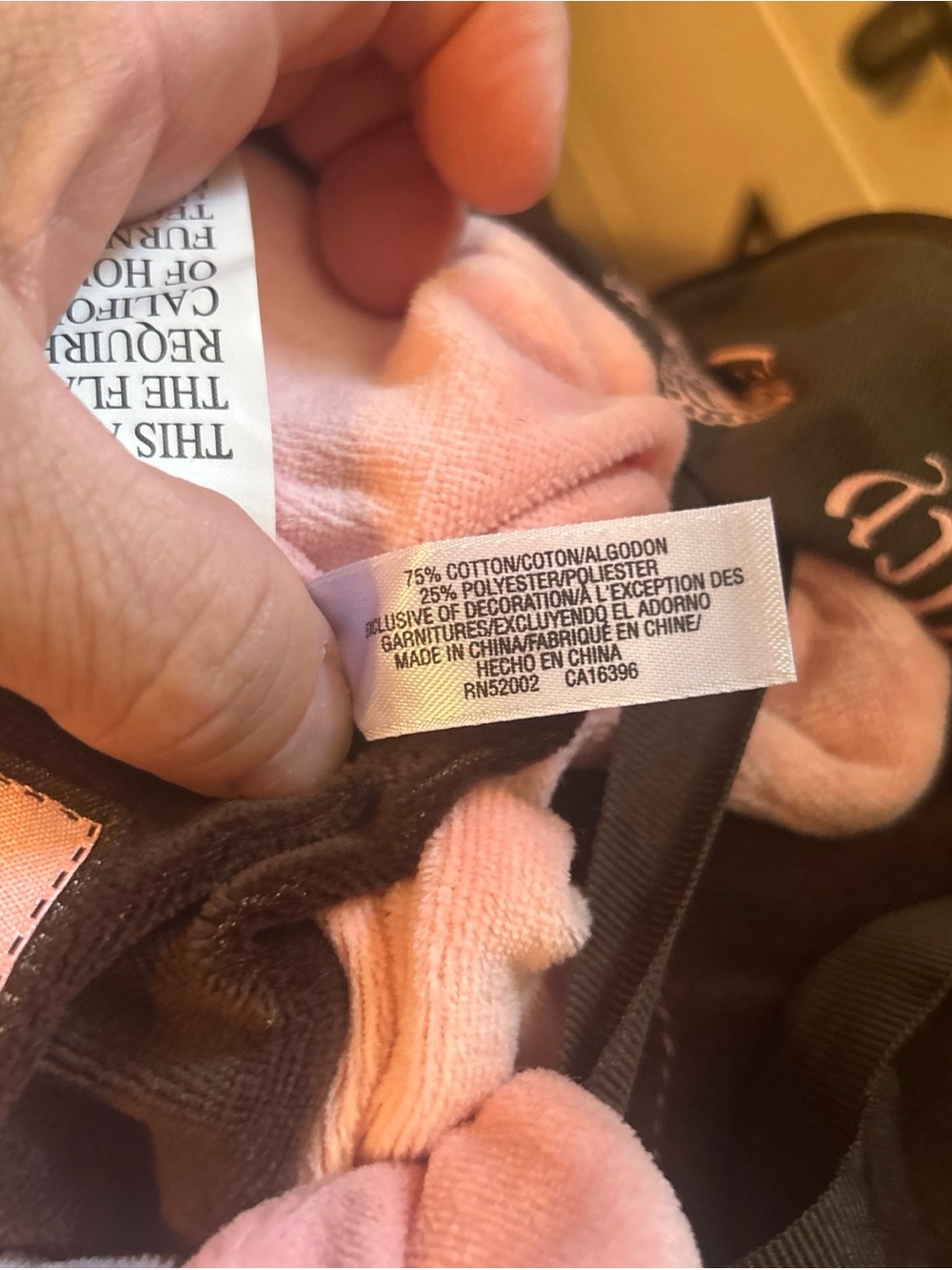 RARE! NEW JUICY COUTURE TRAVEL BLANKET / ZIPPERED CARRYING CASE Y2K - Picture 8 of 12